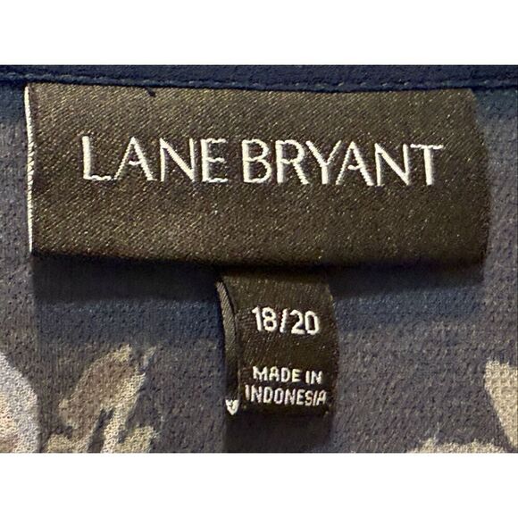 Lane Bryant Women’s Sheer Top Blue Floral V-Neck Blouse Size 18/20 - Picture 3 of 15